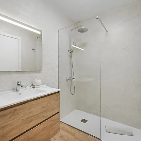 Duplex C8 بيت للعطل أذيخي