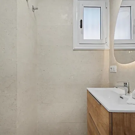 Duplex C8 بيت للعطل